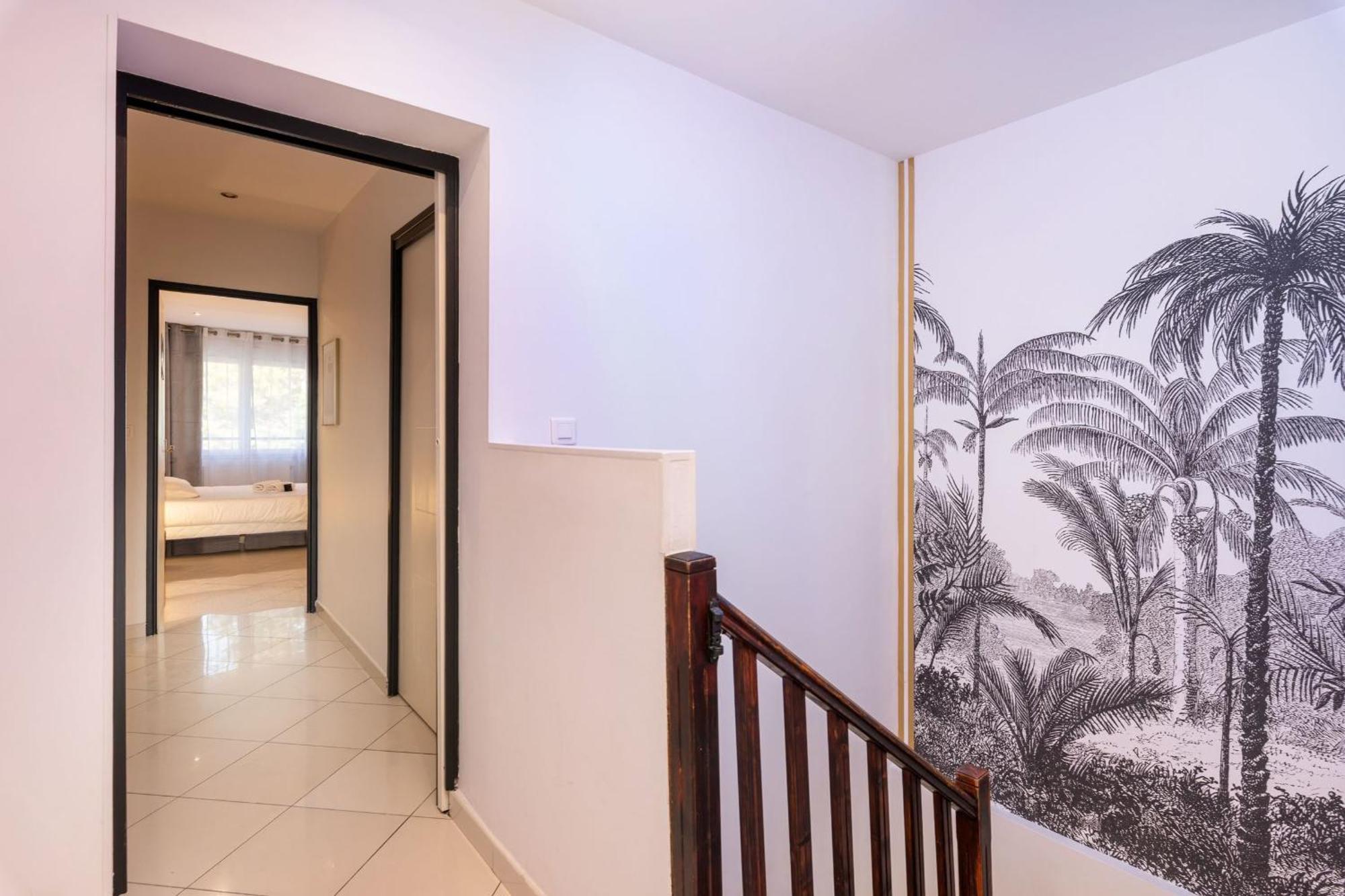 Maison Frappaz - 4 Bedrooms With Garden Βιλερμπάν Εξωτερικό φωτογραφία